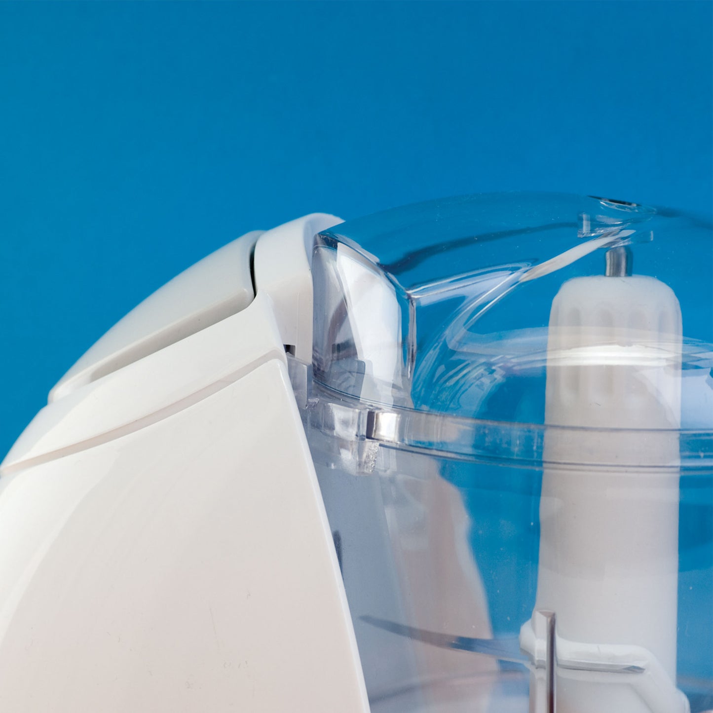 KENWOOD Chopper 300W Electric Food Chopper with 350ml Bowl, Dual Speed, Stainless Steel Blade, New ‘Mayonnaise’ Oil Drip Lid, Compact Design, Rubber Feet, Safety Bowl Interlock CH180A White