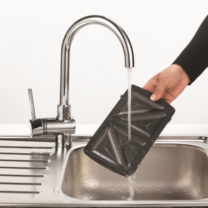 Kenwood Sandwich Maker 3 In 1 Sandwich, Grill/Griddle, Waffle, Dual Plate Press For Toasties, Easy To Use & Clean, Non-Stick Plates, Compact Size Bread Toaster Black/Metal SMM01.A0BK