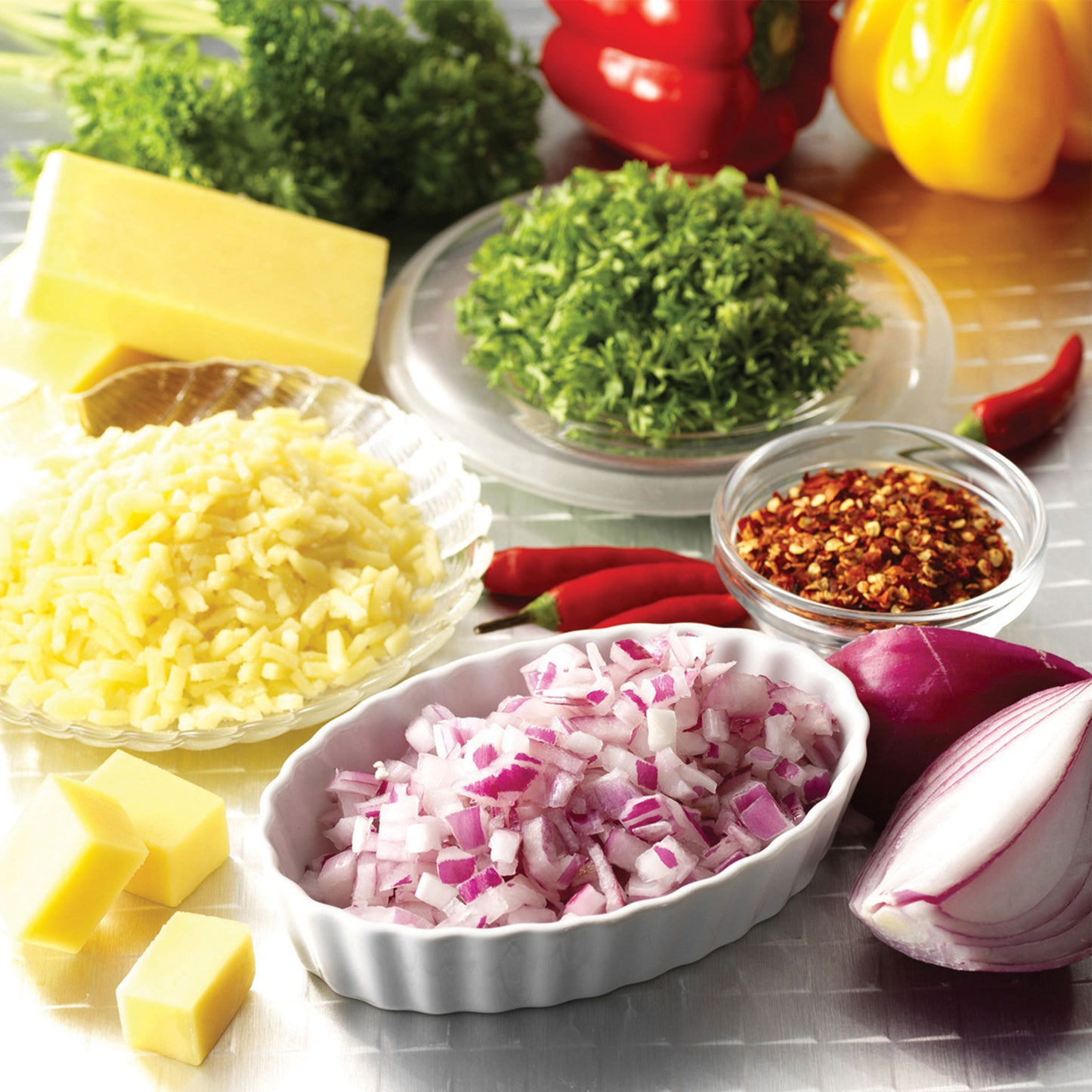 Kenwood Glass Blender 1000W Power Blender Smoothie Blender/Smoothie Maker 1.5L with Grinder Mill, Chopper Mill, Ice Crush Function BLM45.720SS Black/Silver