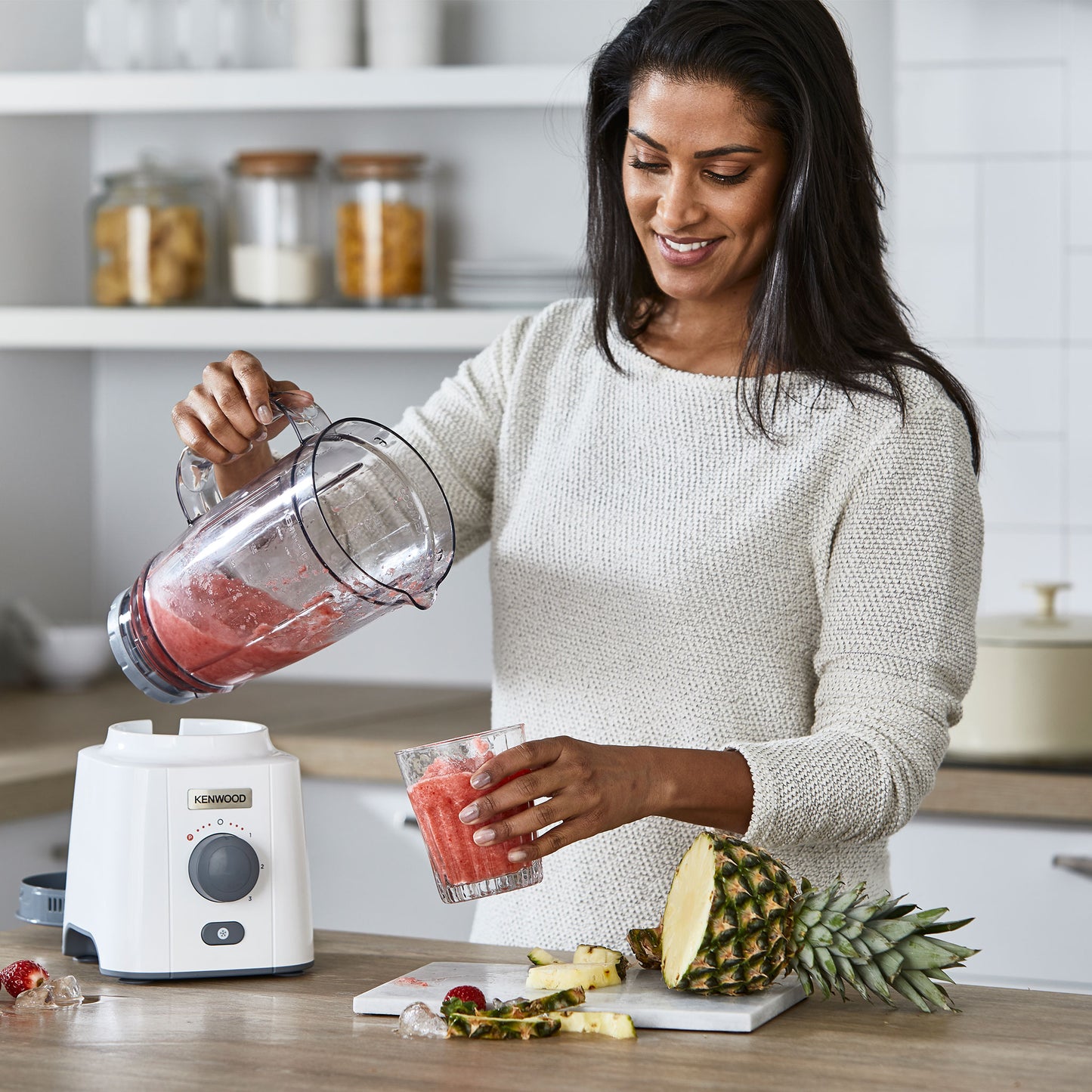 Kenwood Blender 650W Smoothie Blender/Smoothie Maker Blend-X Fresh 1.5L With Extra Blender Jar, Grinder Mill, Grater Mill, Ice Crush Function Blp41.H0Wh White