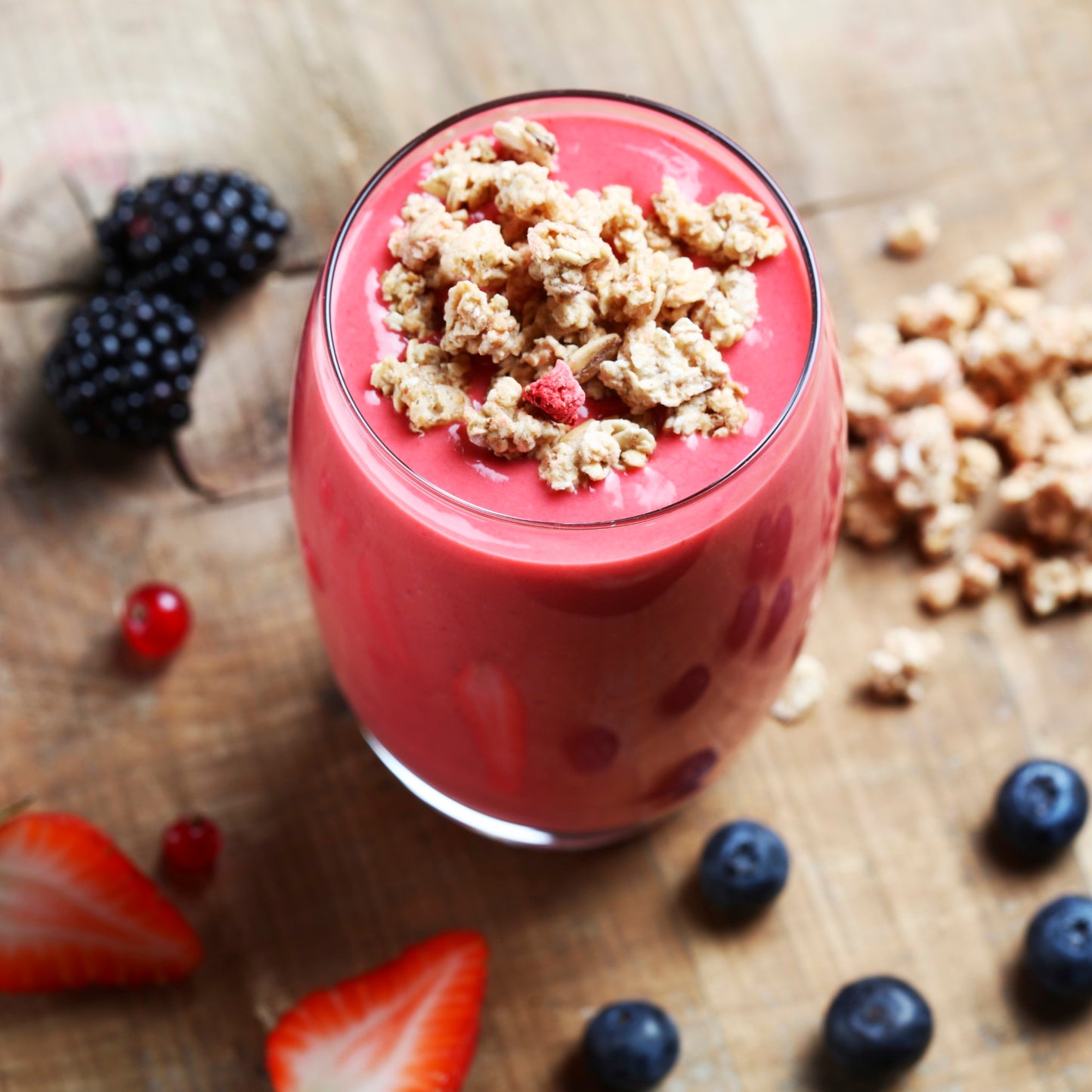 KENWOOD Personal Blender 600W Smoothie Blender/Smoothie Maker 600W with 2 x 700ml & 600ml Tritan Smoothie2Go Bottle and Lid, Ice Crush Function BSP70.560SI Black/Silver