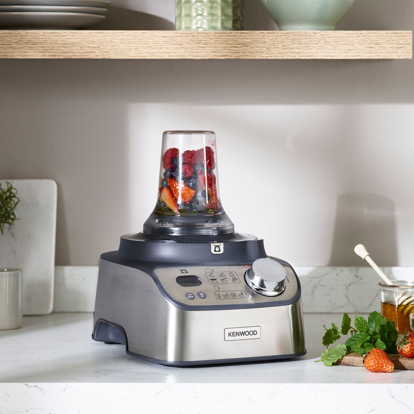 Kenwood Food Processor 1000W With Blender, Grinder Mill, Dual Metal Whisk, Dough Maker, Citrus Juicer, Express Serve/Salad Kitchen Scale/Weighing Tray FDM71.690SS Silver