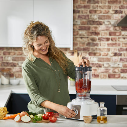 Kenwood Food Processor 1000W Multi-Functional With 3 Stainless Steel Disks, Blender, Grinder Mill, Juicer Extractror, Whisk, Dough Maker, CitrUS Juicer Fdp65.750Wh White