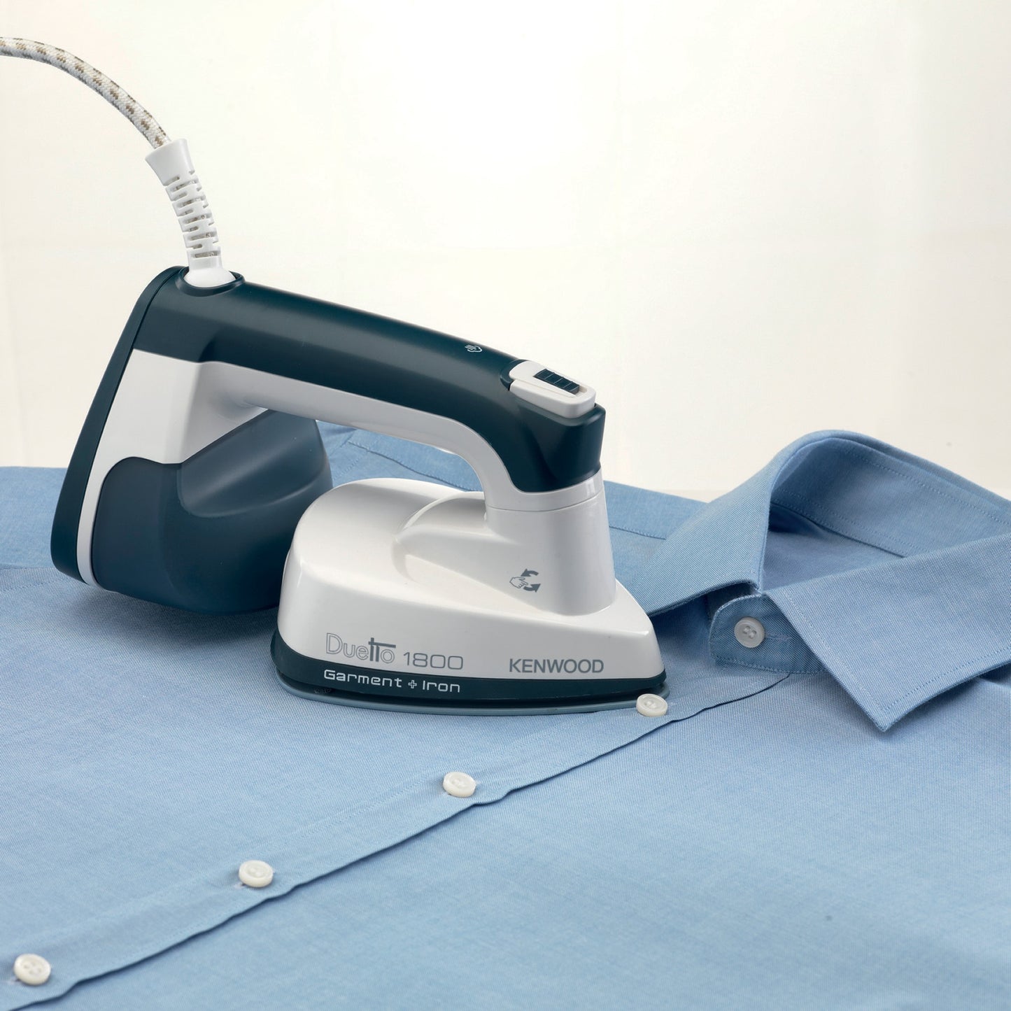 KENWOOD 2-in-1 Garment Steamer + Steam Iron 1000W with Rotary Plate, Ceramic Soleplate, LED Light GSP40.000WB White/Blue
