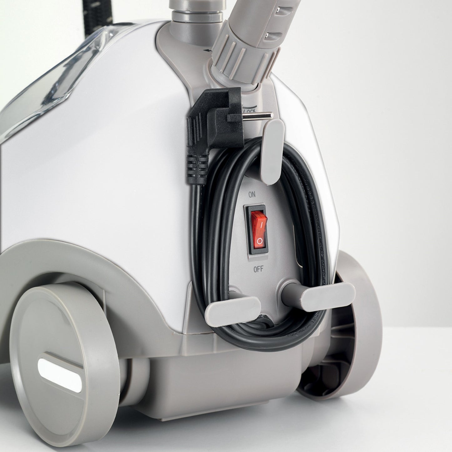 Kenwood GSP65 Garment Steamer – 1,500 W | 2 L Tank | Color Options: Black (GSP65.500BK) • White (GSP65.000WH) • Pink (GSP65.500PK)