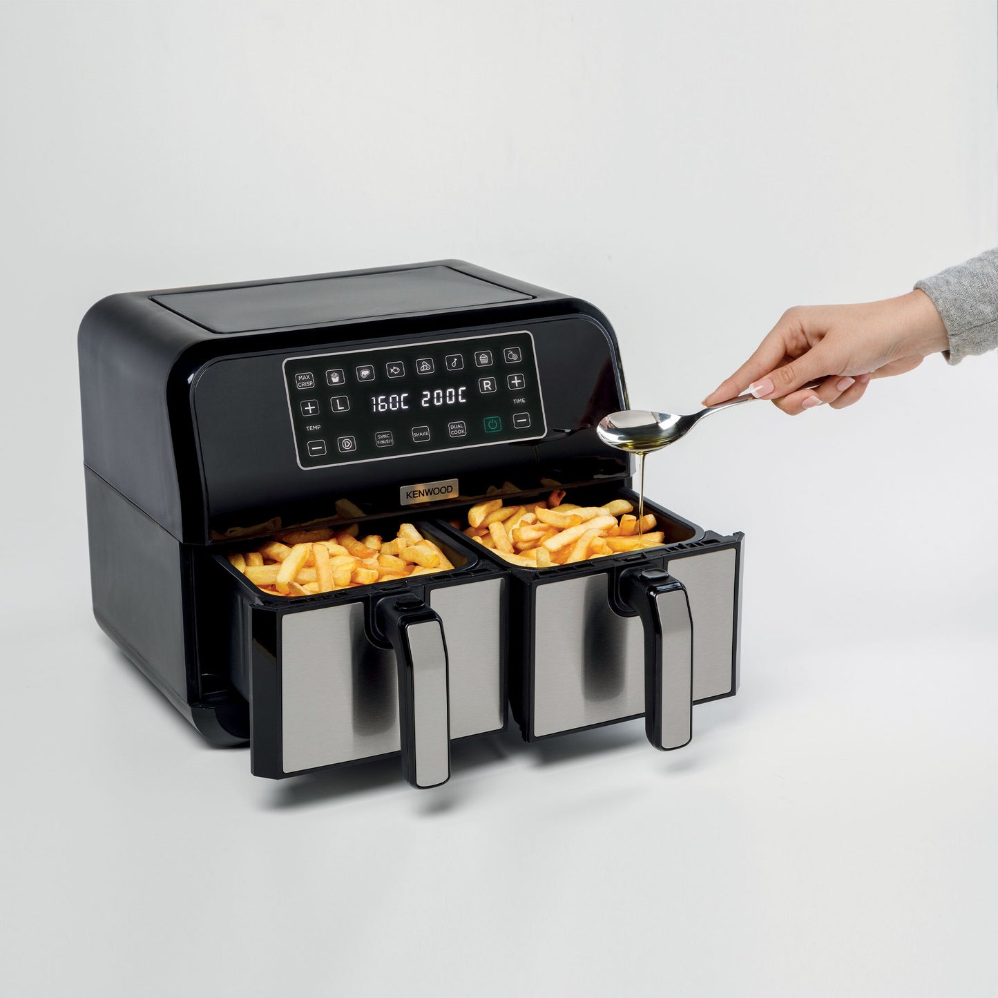 KENWOOD Digital Twin Air Fryer 1.7KG+1.7KG 4L+4L XXXL Capacity with DualZone Technology & Dual Frying Baskets for Frying, Grilling, Broiling, Roasting, Baking, Toasting & Reheating HFM75.000MB Black