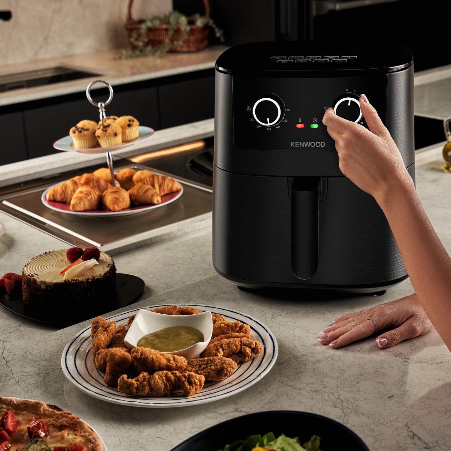 Kenwood HFP76 Series Digital Air Fryer – 7.5 L Capacity | 1650 W | Black (HFP76.000BK)