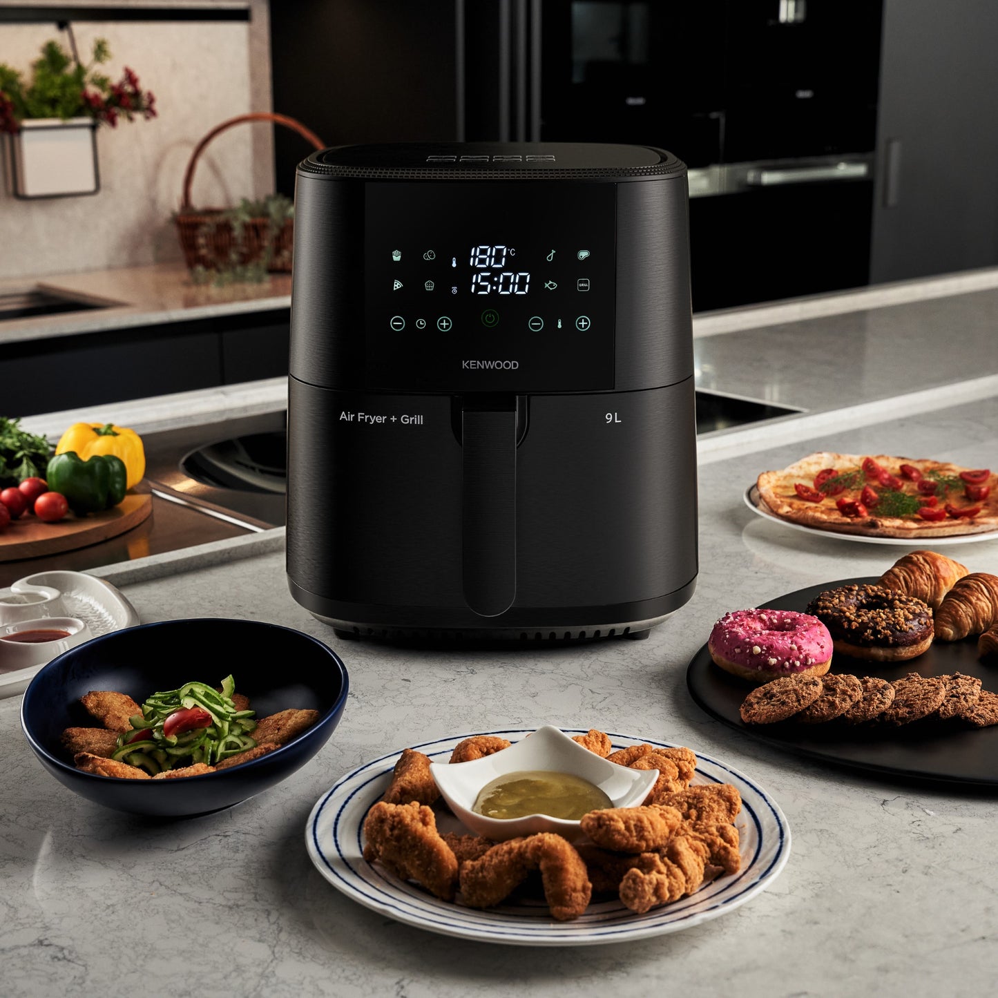 Kenwood 9L Air Fryer with Grill Function -1,500 W HFP92.000BK  Black Finish