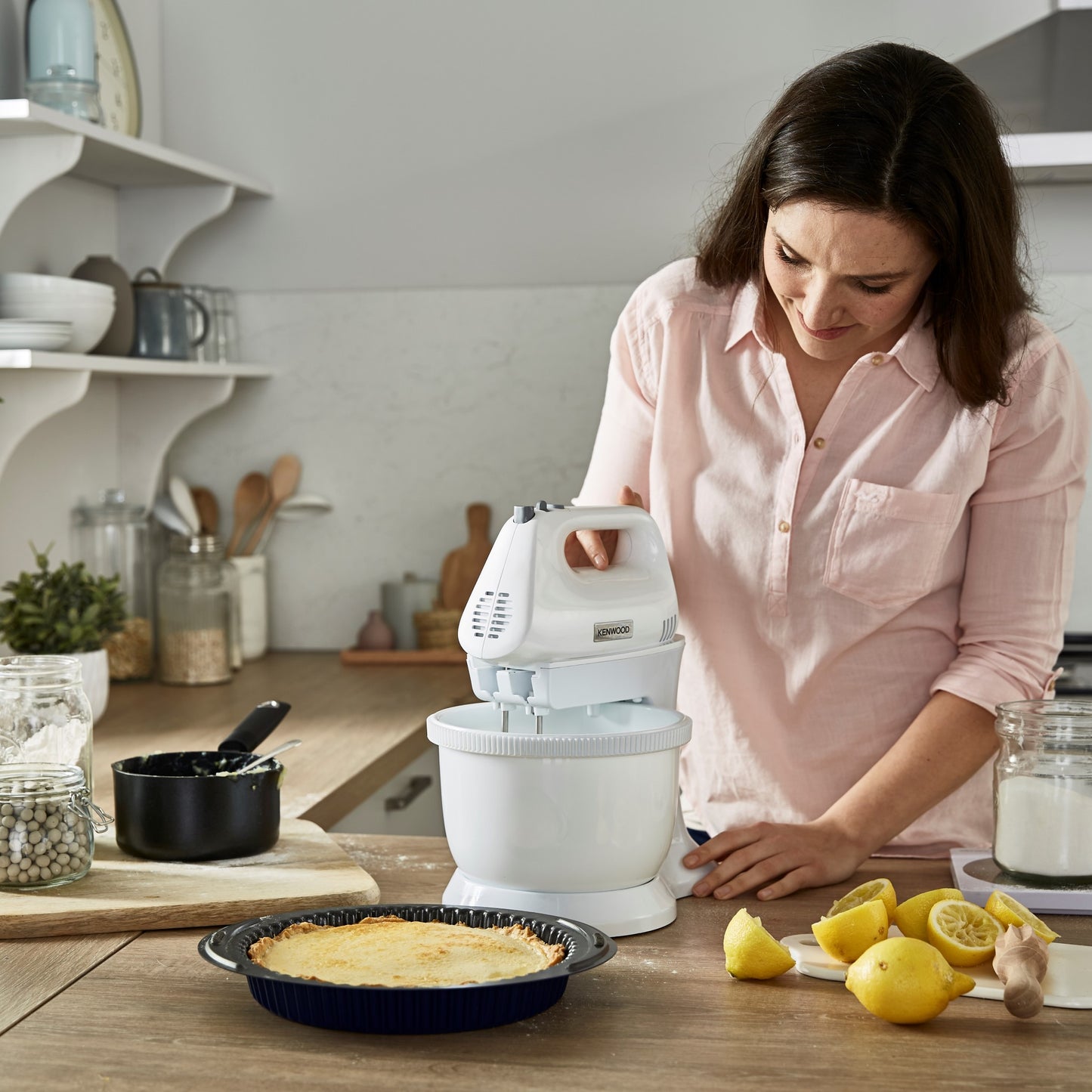 KENWOOD Stand Mixer Hand Mixer (Electric Whisk) 450W with 3.4L Rotary Bowl, 5 Speeds + Turbo Button, Twin Stainless Steel Kneader and Beater for Mixing, Whipping, Whisking, Kneading HMP32.A0WH White