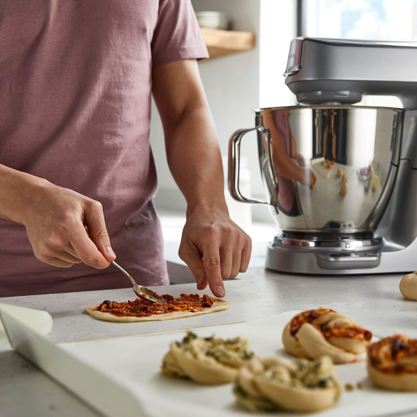 KENWOOD Stand Mixer Metal Body Kitchen Machine TITANIUM CHEF BAKER XL with Built-in Weighing Scale, DuoBowl, 4 Tools, Glass Blender, Meat Grinder, Multi Mill KVL85.344SI Silver