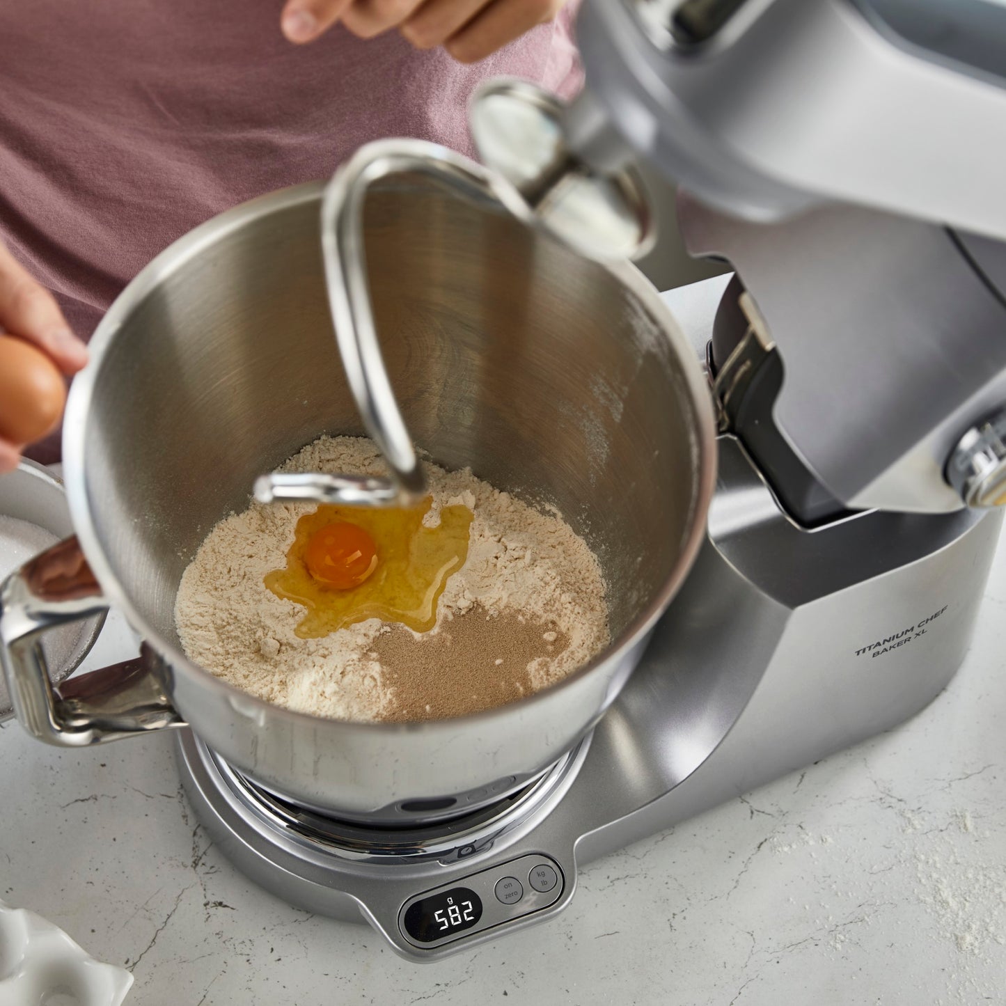 KENWOOD Stand Mixer Metal Body Kitchen Machine TITANIUM CHEF BAKER XL with Built-in Weighing Scale, DuoBowl, 4 Tools, Glass Blender, Meat Grinder, Multi Mill KVL85.344SI Silver