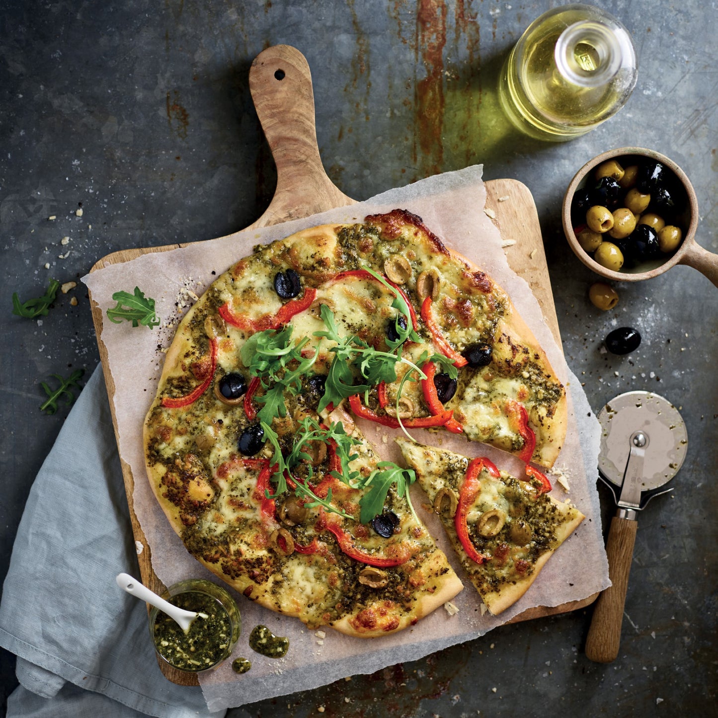 Kenwood 20L Microwave Oven With Grill, 5 Power Levels, Defrost Function, 35 Minutes Timer 800W MWM21.000WH White